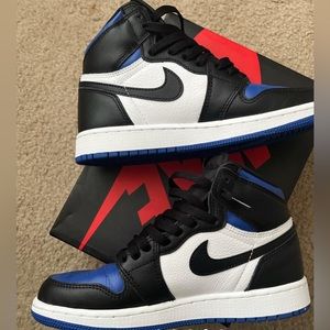 air jordan 1 “royal toe”. women’s size 6